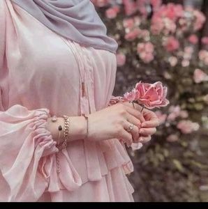 Meet your Posher, Ilham